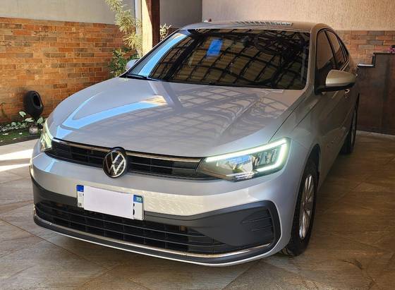VOLKSWAGEN VIRTUS 1.0 170 TSI AUTOMÁTICO